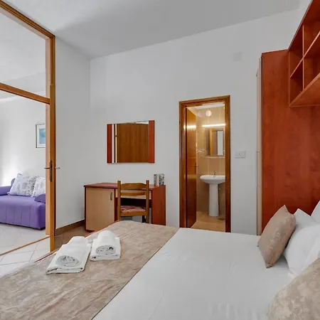 Danica Appartement *