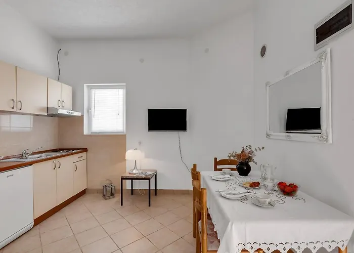 Danica Apartman Drasnice